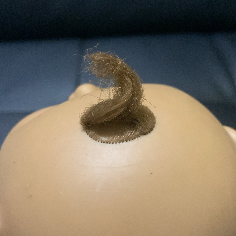 AA Cabbage Patch Kid baby doll with car seat - Picture 10 of 11